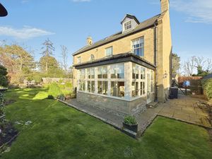 Photo 18- click for photo gallery